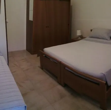 Holiday home Villetta Baia Verde *